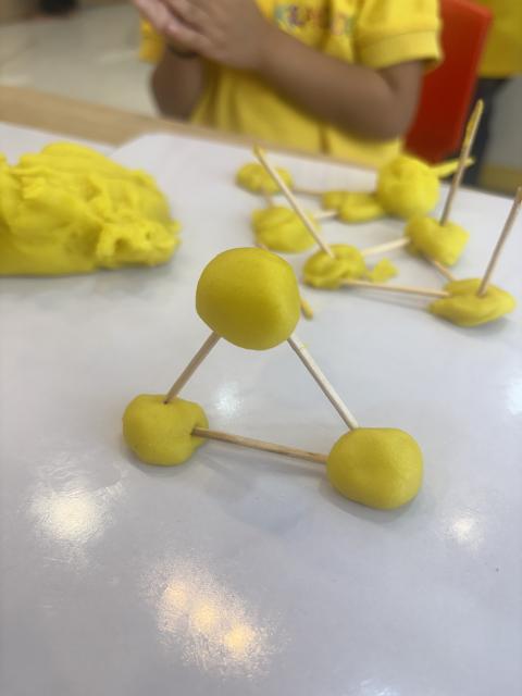 Playdough triangle station